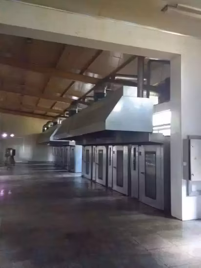 64 32 16 トレイケータリング機器食品ベーキング商業熱風対流ベーカリーパンオーブンマシン価格 Omj